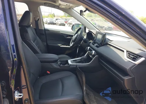 2021 Toyota Rav4 Xle Premium from USA, damaged, VIN 2T3A1RFV6MW204585